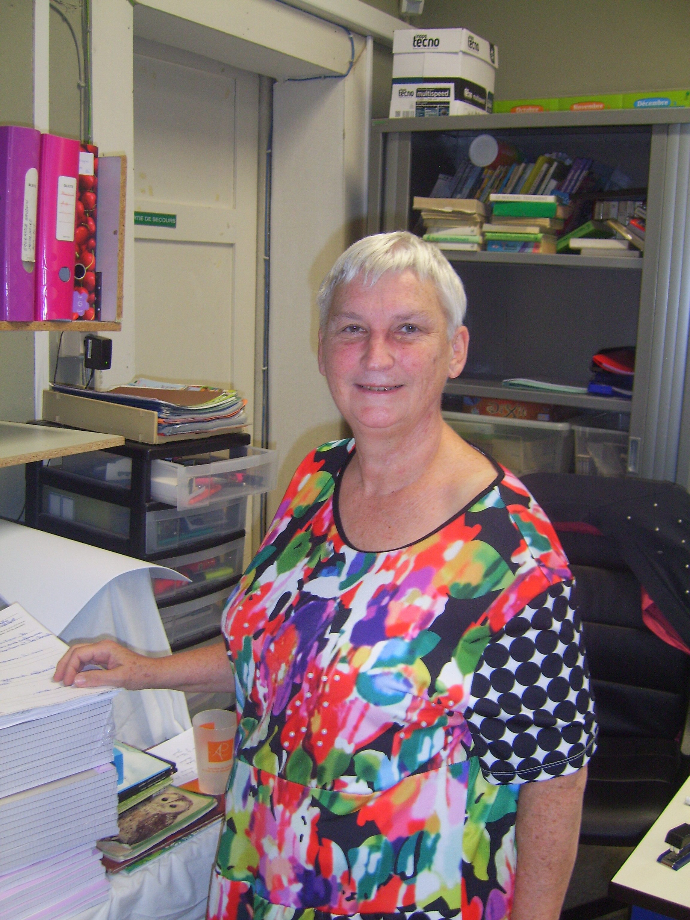 Mme Isabelle Gomez